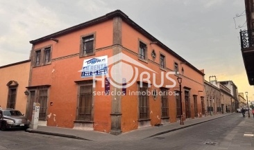 Calle Francisco I. Madero,...